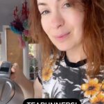Felicia Day Instagram - Yearly plug of my friend @jewelstaite and her hubby’s company @tearunners! Truly my fave gift I give to friends myself and receive from her :) check their sale out today!