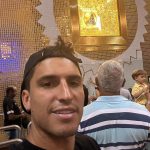 Felipe Prior Instagram - Todos os dias antes de dormir eu peço a nossa senhora por saúde e muita paz para minha família e amigos. Muita saúde e felicidade . Que eu esteja cercado de pessoas do bem. E hoje eu vim pessoalmente pedir tudo isso cada vez mais na minha vida e agradecer pelo principal. Ter saúde. Obstáculos servem para evolução e com sabedoria e muita fé a gente ultrapassa . Nossa senhora passe esse recado para seu filho Jesus. E me ilumine cada vez mais. 🙏🏼🙏🏼⛪️ Santuário Nacional de Aparecida