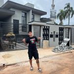 Felipe Prior Instagram - Final de semana em atibaia. Obra / familia / namorada / resenha. Atibaia, Sao Paulo, Brazil