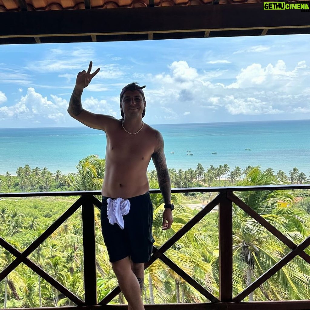 Felipe Prior Instagram - Lugar lindo . Saudades . Boa semana a todos ✌️😘 Pousada Paraíso dos Coqueirais - Japaratinga/AL