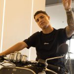 Felipe Prior Instagram - Mood da semana: nada me abala. Boraaa vamos com tudo. 👊 São Paulo - SP