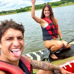 Felipe Prior Instagram - Dois meses me aguentando @jessicacastrosc