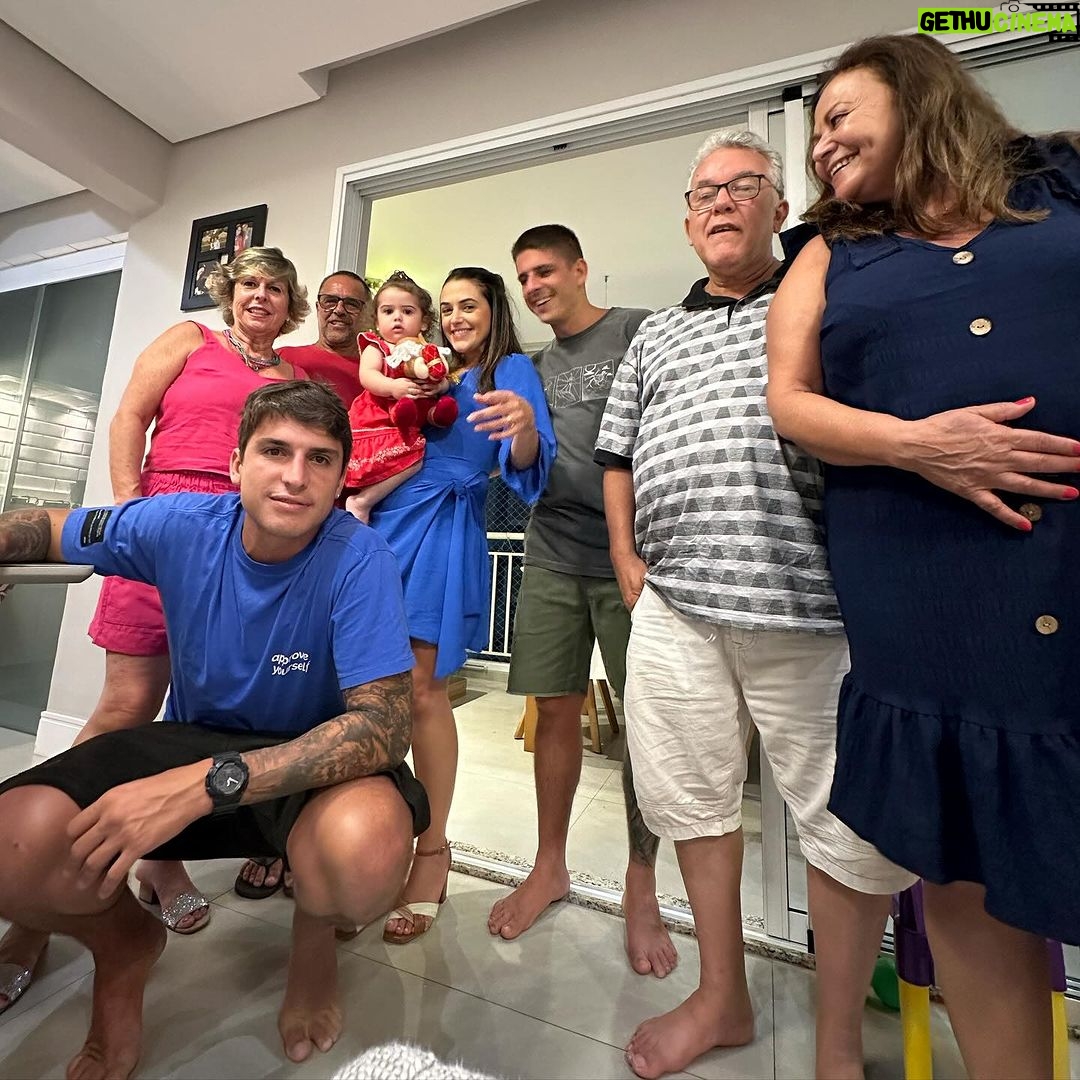 Felipe Prior Instagram - Feliz natal ππ€Άπ
Zona Norte Lauzane Paulista