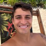 Felipe Prior Instagram - Dia 01 . Sextou em 🏝️🔆 Praia da Ferradura