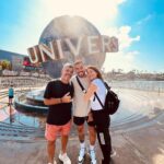 Felipe Ribeiro Instagram - Dias maravilhosos ao lado dos meus coroas 🤍🤍🤍 Universal Studios Theme Parks in Orlando