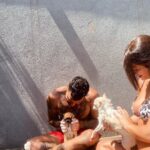 Felipe Ribeiro Instagram – final de semana de descanso curtindo a casinha nova e os dogs 🤏🏽🤍 nossa família 😍 Alphaville