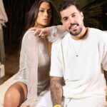 Felipe Ribeiro Instagram - Ano novo especial, com a felicidade de estarmos formando uma família abençoada 💙 agora somos 3, e desejamos um feliz ano novo pra todos vocês! @reveillondogostoso 📸 @joyceoliveira__ São Miguel do Gostoso