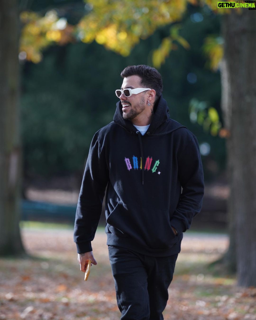Felipe Ribeiro Instagram - Dia livre nessa cidade que fiquei encantado 🤍 🇩🇪 Düsseldorf, Germany