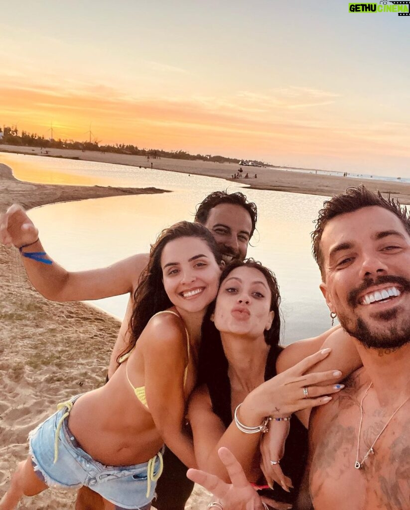 Felipe Ribeiro Instagram - recarregando a energia com pessoas maravilhosas e nesse paraíso ✨🙌🏼 São Miguel do Gostoso
