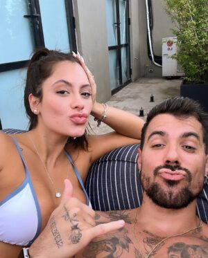 Felipe Ribeiro Instagram - um sabadinho de sol gostoso com a mamaim // nao ri da ultima foto 🫠🤏🏽
