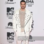Felipe Ribeiro Instagram - MTV EMA Düsseldorf 2022 // vivendo um grande momento 🤍🚀 #MTVEma @mtvema Stylist @199mark Düsseldorf, Germany