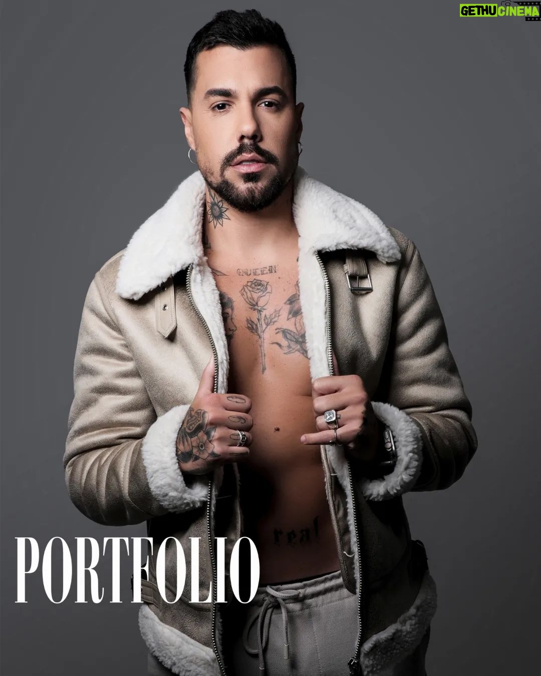 Felipe Ribeiro Instagram - A capa e entrevista de hoje é com um super querido aqui da PORTFOLIO, o influenciador e empresário Lipe Ribeiro. Em nosso bate papo, Lipe falou de sua trajetória, do momento atual e do que está por vir. Te convido a assistir! • Link nos Stories e na Bio. #RevistaPortfolio #AmadosdaPortfolio #RevistaPortfolioCapa #LipeRibeiro #LuizAlbertoPortfolio FICHA TÉCNICA Foto: @sergiocyrillo_ l Estúdio: @cia11estudio l Make e Hair: @pelesxx l Styling: @_marcellavasc l Criação e Edição: @luizalbertoportfolio e @giovannialbinofoto