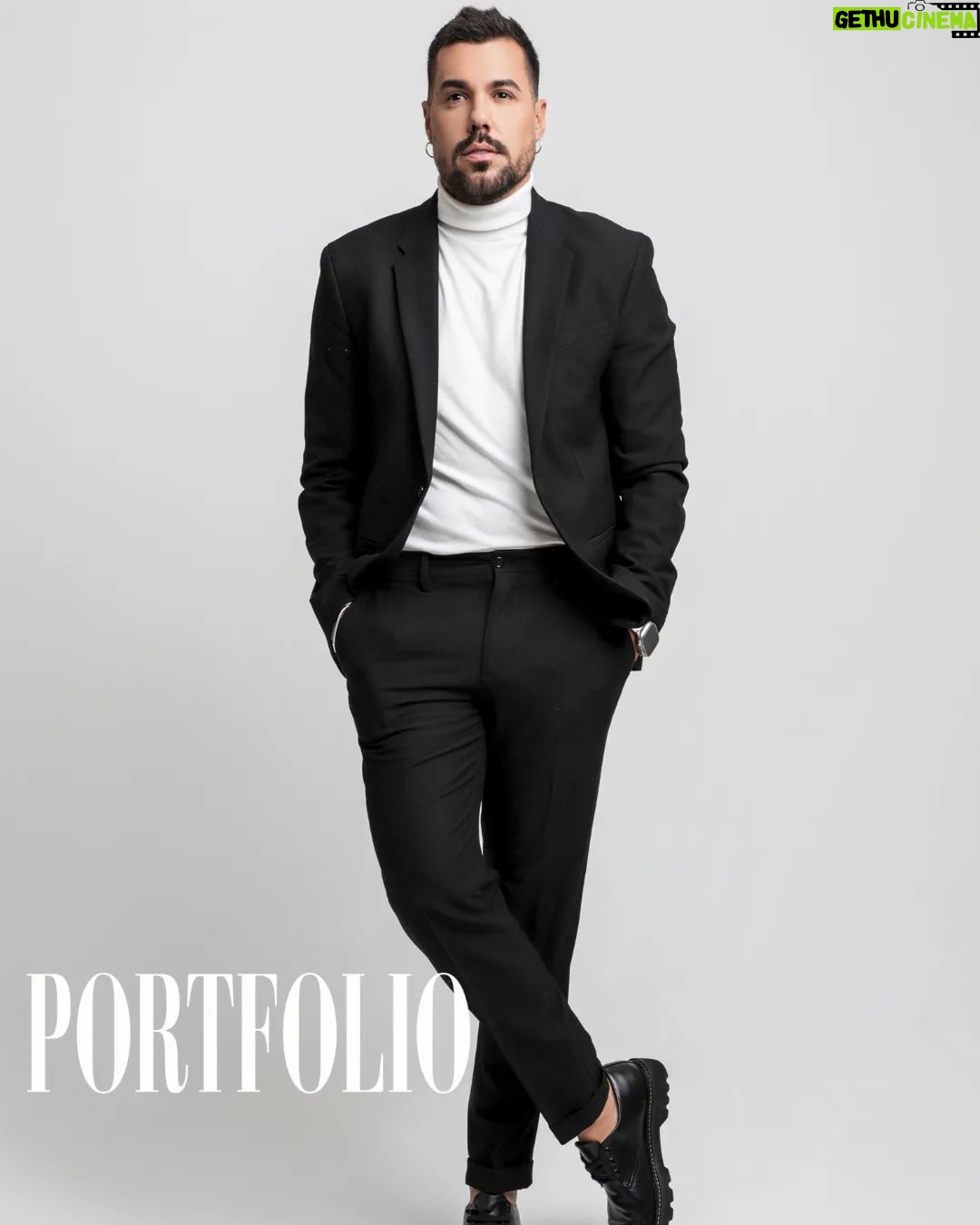 Felipe Ribeiro Instagram - A capa e entrevista de hoje é com um super querido aqui da PORTFOLIO, o influenciador e empresário Lipe Ribeiro. Em nosso bate papo, Lipe falou de sua trajetória, do momento atual e do que está por vir. Te convido a assistir! • Link nos Stories e na Bio. #RevistaPortfolio #AmadosdaPortfolio #RevistaPortfolioCapa #LipeRibeiro #LuizAlbertoPortfolio FICHA TÉCNICA Foto: @sergiocyrillo_ l Estúdio: @cia11estudio l Make e Hair: @pelesxx l Styling: @_marcellavasc l Criação e Edição: @luizalbertoportfolio e @giovannialbinofoto