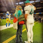 Fergie Instagram - Fan girl night #FinsUP 🐬 @MiamiDolphins