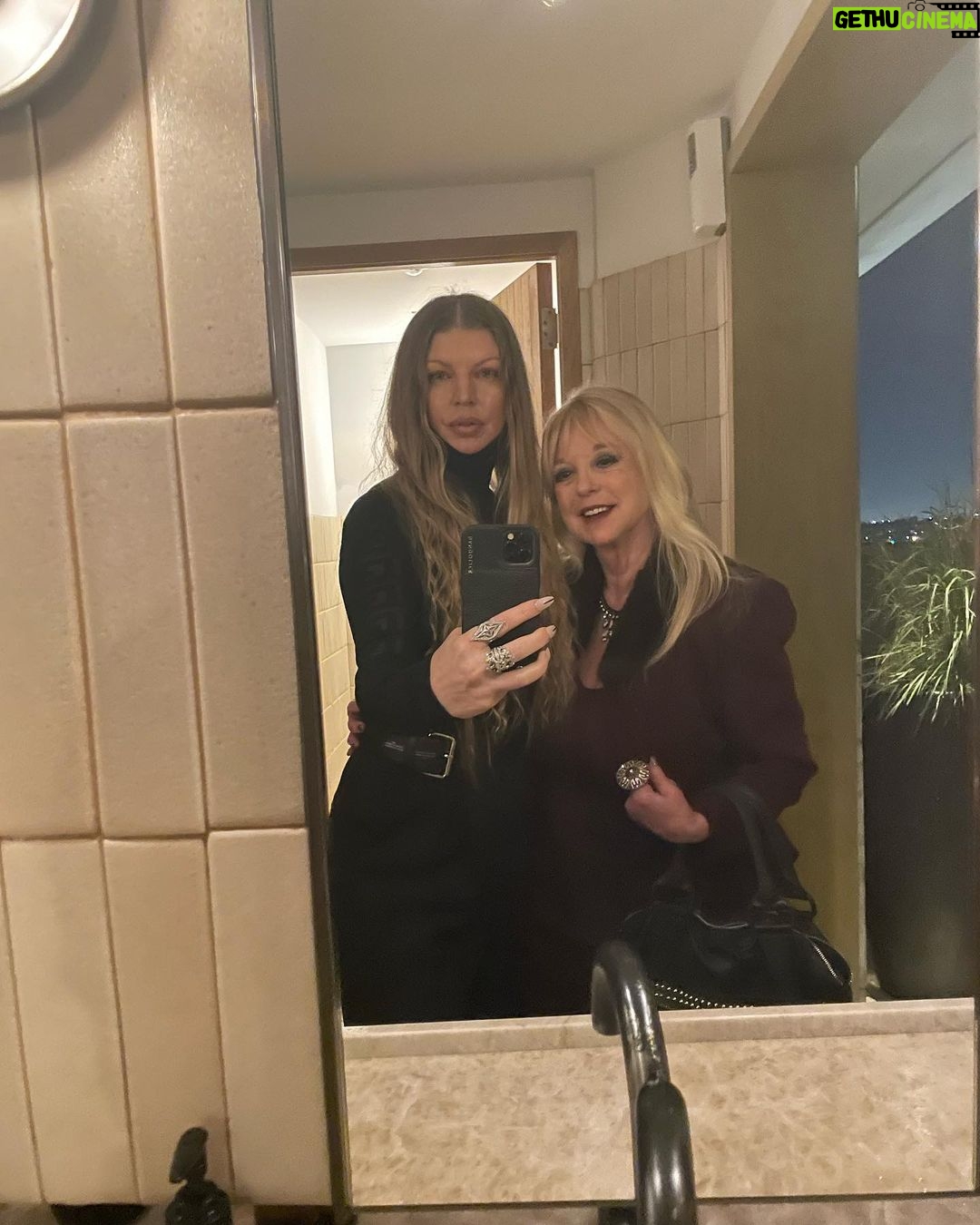 Fergie Instagram - Your beautiful smile, neverending wit, and infectious laugh light up the room every time. Thank you mommy for just being you. Oh yeah… and for taking me to all those lessons and auditions all those years. I couldn’t be me without having you. ♥️ I love you marmy. 🌸 Happy Mother’s Day. 🌸 @bepterri P.S. - Shout out to Grandma Lynn and Uncle Jack.