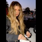 Fergie Instagram - moms’ night out LACMA Los Angeles County Museum of Art