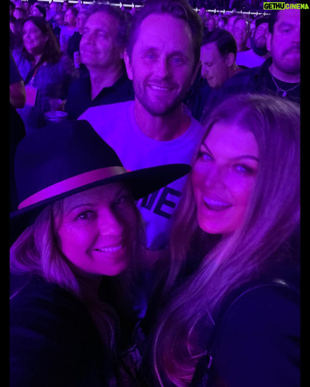 Fergie Instagram - What a perfect way to celebrate your birthday Dana Marie. I am so blessed to have you as a sister and soulmate for life. It was one for the books and dad was definitely with us. I love you sis. Happy Birthday @danamferg 🎂🎂