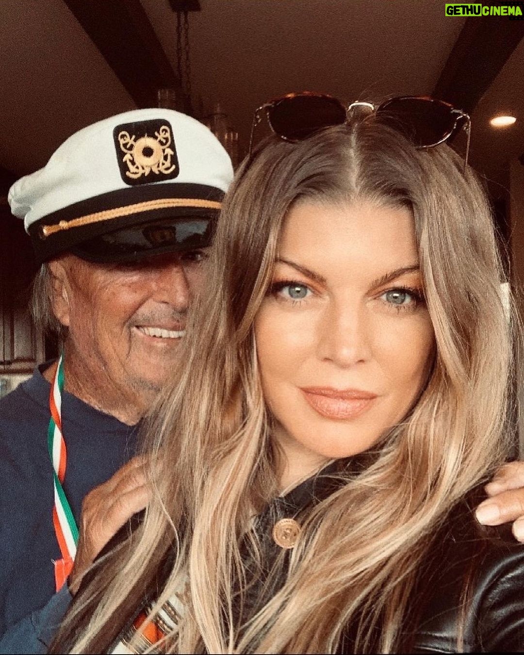 Fergie Instagram - happy father’s day dad!! 💚💚 @fergusoncrest