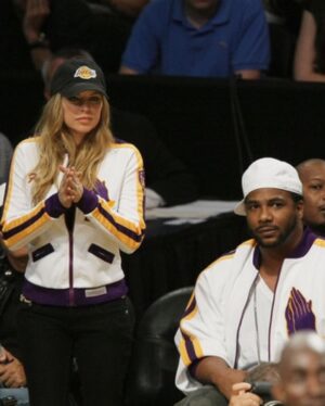 Fergie Instagram - so many memories.... 💜💛