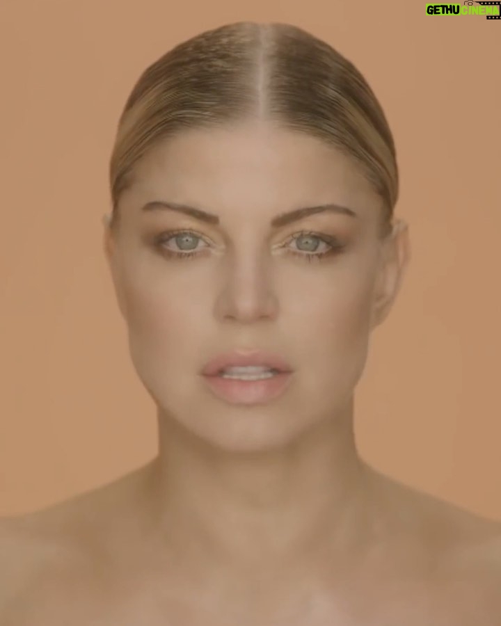 Fergie Instagram - #DoubleDutchessTurns2 👑👑