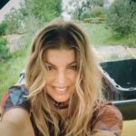 Fergie Instagram - gator selfie