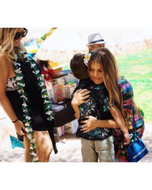 Fergie Instagram - Happy 6th Birthday #AxlJack 💙💙💚💚 #AxlsIsland