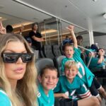 Fergie Instagram - I could feel my dad smiling down on Sunday as the @miamidolphins kicked off the season with a glorious W, and to share that joy with my family was a full circle moment. ✨✨ Thank you @garfinkeltom, @dan13marino, @natmoore_89, @mj003, Stephen Ross, Coach Mike McDaniel, Bill Galante and this incredible team for making this day a magical one. #finsup 🐬🐬