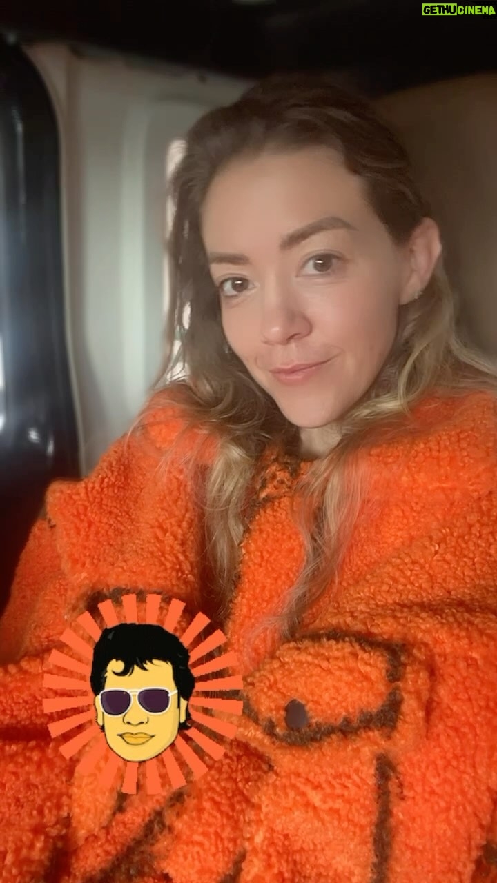 Fernanda Castillo Instagram - Buenos días alegría!!! #juangabriel siempre🙌🏼