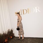 Fernanda Castillo Instagram – Gracias @dior por tan hermosa noche en México celebrando el arte y a las mujeres mexicanas! Gracias @mariagraziachiuri @museokaluz @diorbeauty 

@samtakataka 📸
@chentechapitas @gabiokka @lorenarobleto