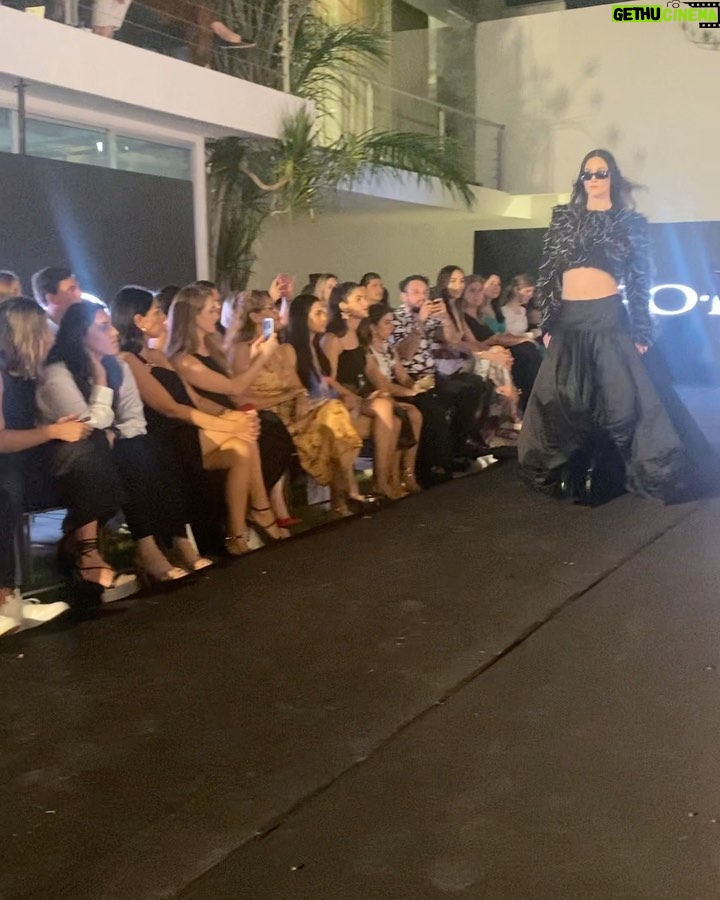 Fernanda Castillo Instagram - Mérida Express Gracias @verodiazmx @gerardangulo @sergio.valenzuelach por este ratito juntos! ♥️ Mérida, Yucatán