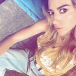 Fernanda Castillo Instagram - Tirando 🎲