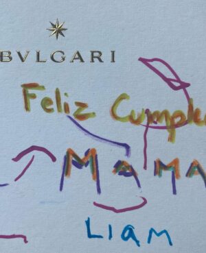 Fernanda Castillo Instagram - El amor se siente así. 
Gracias por sus felicitaciones, sus buenos deseos , su acompañarme en esta vida! 
Pasé un cumpleaños muy apapachada por todos los que me rodean y agradecida de tenerlos!
