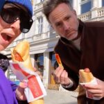 Fernanda Castillo Instagram – Viena 
Salchichas , caminar y nosotros @erikhayser 🫣🌭♥️