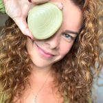 Fernanda Souza Instagram – Fazer as escolhas certas e mudar alguns hábitos pra viver uma beleza mais sustentável:

esse é o principal convite da linha #NaturaBiome,
que com o shampoo hidratante e condicionador
em barra, deixou meus fios muito mais vivos,
bonitos, nutridos e hidratados, além de me oferecer uma praticidade sem igual!

Mude pra melhor com @naturabroficial você também! 🧡 

#NaturaBiome