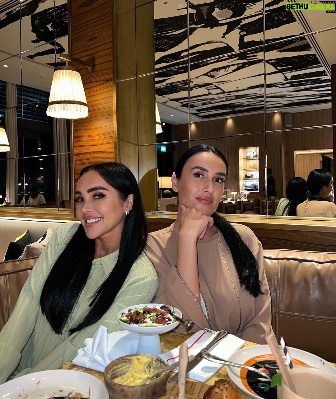 Fidji Ruiz - 91.2K Likes - Saha ftourkoum 🫶🏼 première sortie depuis le début du ramadan ♥️