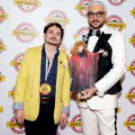 Filipp Kirkorov Instagram - Великие артисты обладают определенной магией. Они, даже не зная или не позируя художнику, начинают вести его, помогать в создании своего портрета, статуи или даже кукол. Удивительно тонкая и пугающе точная работа художника @emelyanenko_art_doll : три куклы по классическим образам Пугачевой @alla_orfey P.S. И да, я уже даже предвижу шутки и мемы на эту тему. Боялся бы их, ничего бы в своей жизни не делал.
