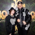 Filipp Kirkorov Instagram – Закрытая ПРЕМЬЕРА новогодней комедии «Ёлки 10» @elki_film 🎄
Я не только исполнил роль в фильме вместе с папой, но и принял участие в создании саундтрека: в фильме звучит моя новая песня «Летите, Летите»❄️
Юбилейная, десятая часть легендарной новогодней кинофраншизы «ЁЛКИ», состоит из четырёх новелл, объединённых общей сюжетной линией. «ЁЛКИ 10» отдают дань самому первому фильму франшизы: новогодние истории вновь связаны теорией шести рукопожатий, но уже на новый лад. 
Смотрите во всех кинотеатрах с 7 декабря!🌟