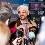 Filipp Kirkorov Instagram - Карты раскрыты 🃏 29-ого ноября я буду ведущим 28-ой церемонии «Золотого Граммофона» @russkoe_radio 🌟 До встречи! Look by @louisvuitton