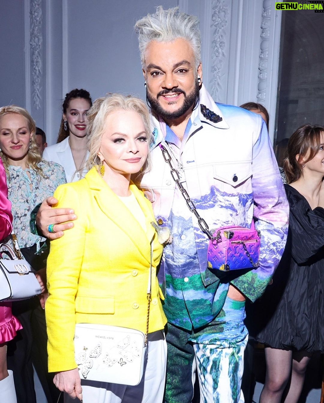 Filipp Kirkorov Instagram - Лариса Александровна, с днем рождения!💥 @larisa.dolina.official , желаю внимания и вдохновения, любви и счастья, процветания и яркий событий! Всегда рядом, Филипп.