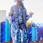 Filipp Kirkorov Instagram – VK – место встречи! @vk
VK fest – место праздника! @vk_fest
Look by @dolcegabbana Парк Горького