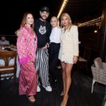 Filipp Kirkorov Instagram - Модный показ от молодых дизайнеров Мартина Киркорова и Максима Ситника с коллаборации с Домом Моды @anikakerimova_official 💥 Кстати, для моих гостей стало удивлением, что именно Алла-Виктория стала Музой и вдохновила брата на создание женской коллекции. А некоторые рисунки сестры стали узорами на тканях. Так что у коллекции интересная история создания… Люблю вещи с историей и душой. Уже скоро собираюсь посетить еще несколько модных показов, но об этом чуть позже… Look by @max.sitni Спасибо за вкусный торт @irinamoshkina @gift_cookies @valentinov.artem @gagarin_nick