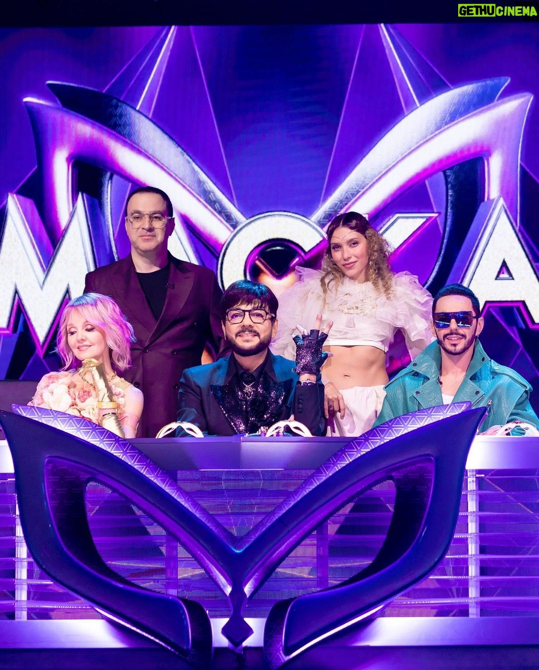 Filipp Kirkorov Instagram - Запасайтесь поп-корном 🍿 на этой неделе мы увидим аж 2 выпуска шоу МАСКА 🎥 ✅ 8 марта в 19:25 ✅ 10 марта в 20:20