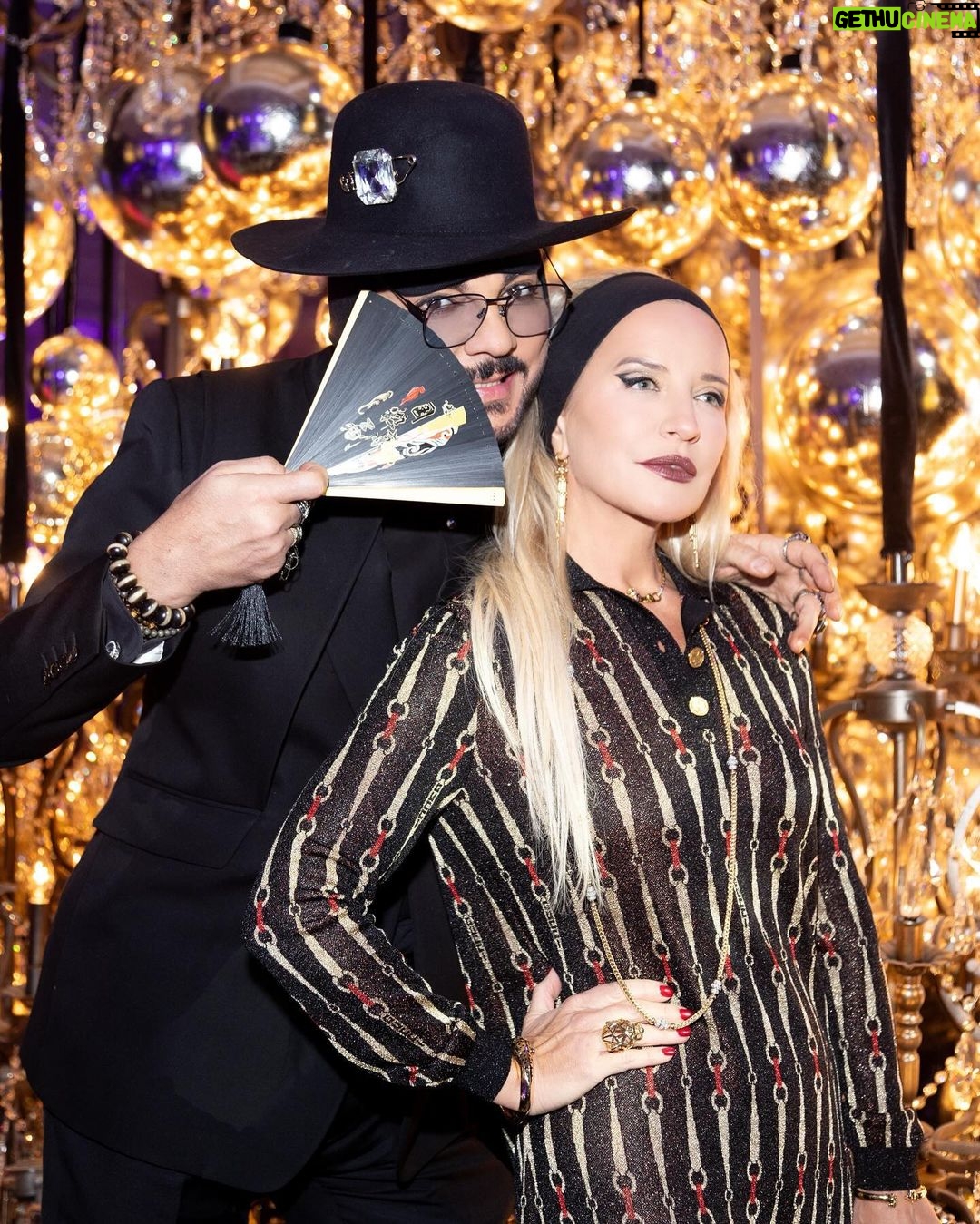 Filipp Kirkorov Instagram - Первый роскошный Christmas Gala Dinner @postamagazine & @rudkovskayaofficial × @atelier_inspired в отеле @thelegendofmoscow ✨