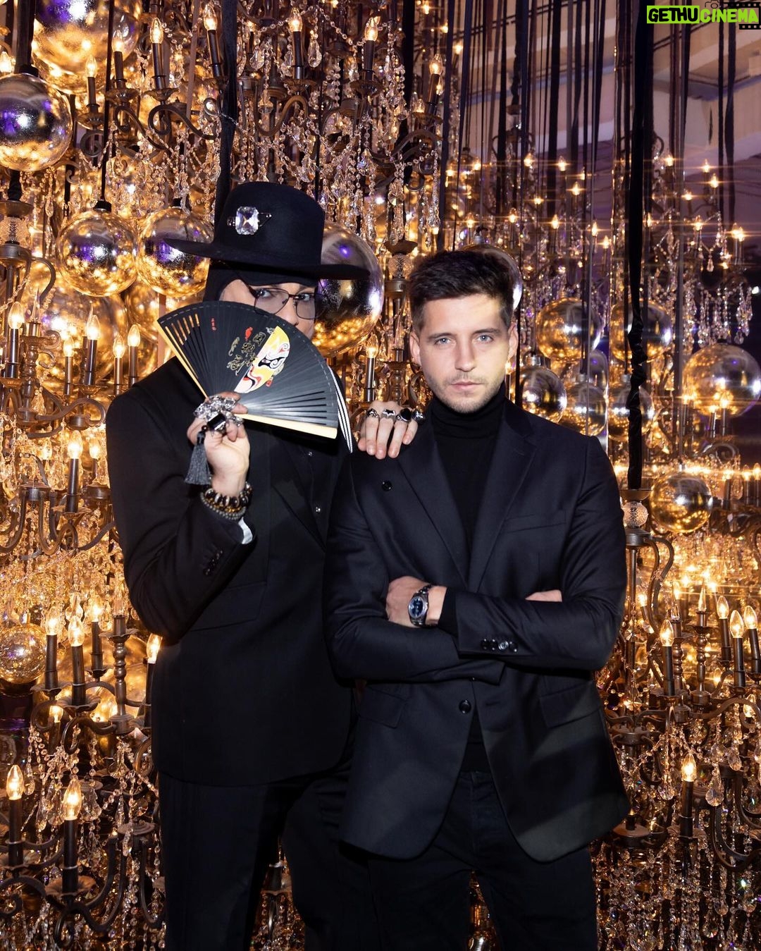 Filipp Kirkorov Instagram - Первый роскошный Christmas Gala Dinner @postamagazine & @rudkovskayaofficial × @atelier_inspired в отеле @thelegendofmoscow ✨