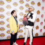 Filipp Kirkorov Instagram - Великие артисты обладают определенной магией. Они, даже не зная или не позируя художнику, начинают вести его, помогать в создании своего портрета, статуи или даже кукол. Удивительно тонкая и пугающе точная работа художника @emelyanenko_art_doll : три куклы по классическим образам Пугачевой @alla_orfey P.S. И да, я уже даже предвижу шутки и мемы на эту тему. Боялся бы их, ничего бы в своей жизни не делал.