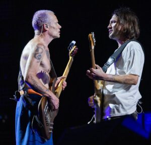Flea Instagram - Feeling.  Photo by @atibaphoto