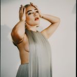 Florence Pugh Instagram - The very kind and very brilliant @dannykasirye raced across town and captured a few NYC moments before we stepped out for the last @dunemovie premiere last Sunday. We nodded to our favourite princess for our final Irulan outing. And what a joy of a press tour it’s been! Still processing the madness of the last week. It’s. Utterly. Bonkers. Ending in NY with this press tour was perfect, thank you to all who waited in the cold.. sorry it was so bloody cold!