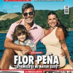 Florencia Peña Instagram - @revistacaras, esta vez con la familia 🩷 Feliz en Carlos Paz y agradecida por el éxito de @mammamiaarg; una temporada llena de espectadores y premios, con el Oro incluido; celebrando 11 años de amor con Rama 💘 y el inicio de Pipe en la escuela primaria 👨🏻‍🎓 Lancha, fiestas, mocos, hijos, amigos de hijos, cenas, facturas y mate, repelente y bronceador… y calor, mucho calor! ¡Y para colmo, la previa de mis 50! 😜 Todo eso celebramos con CARAS ♥️ 🔥 Tremendo back de lo que fue la produ de tapa con este equipo de lujo 🔥