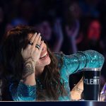 Florencia Peña Instagram - Nueva semana de semifinales 💚 @gottalentargentina @telefe @votta.bsas @gabriellacapucci St @maggiemellas Make up @nanogmd Pelo @george_hair1 Pestañas @maiacostaaok Booker @sebacruzcenteno Telefe