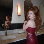 Francesca Capaldi Instagram - I’m Ms. Heat Miser💋